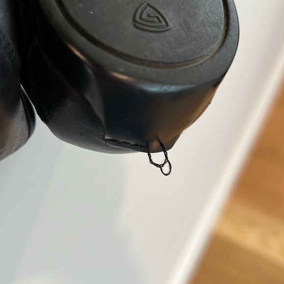 ATTILIO GIUSTI LEOMBRUNI (AGL) ~ black Italian leather buckle loafers - Picture 8 of 16